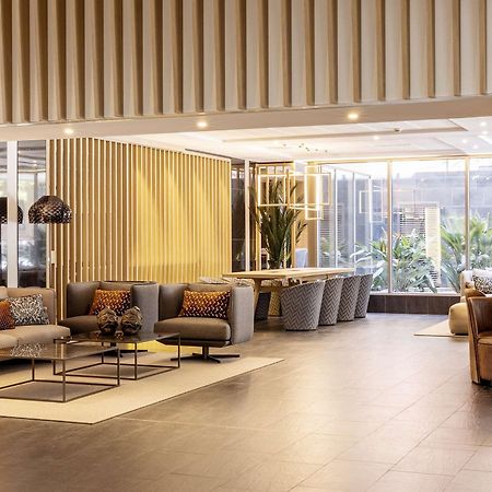 Ilunion Barcelona Hotel Exterior photo