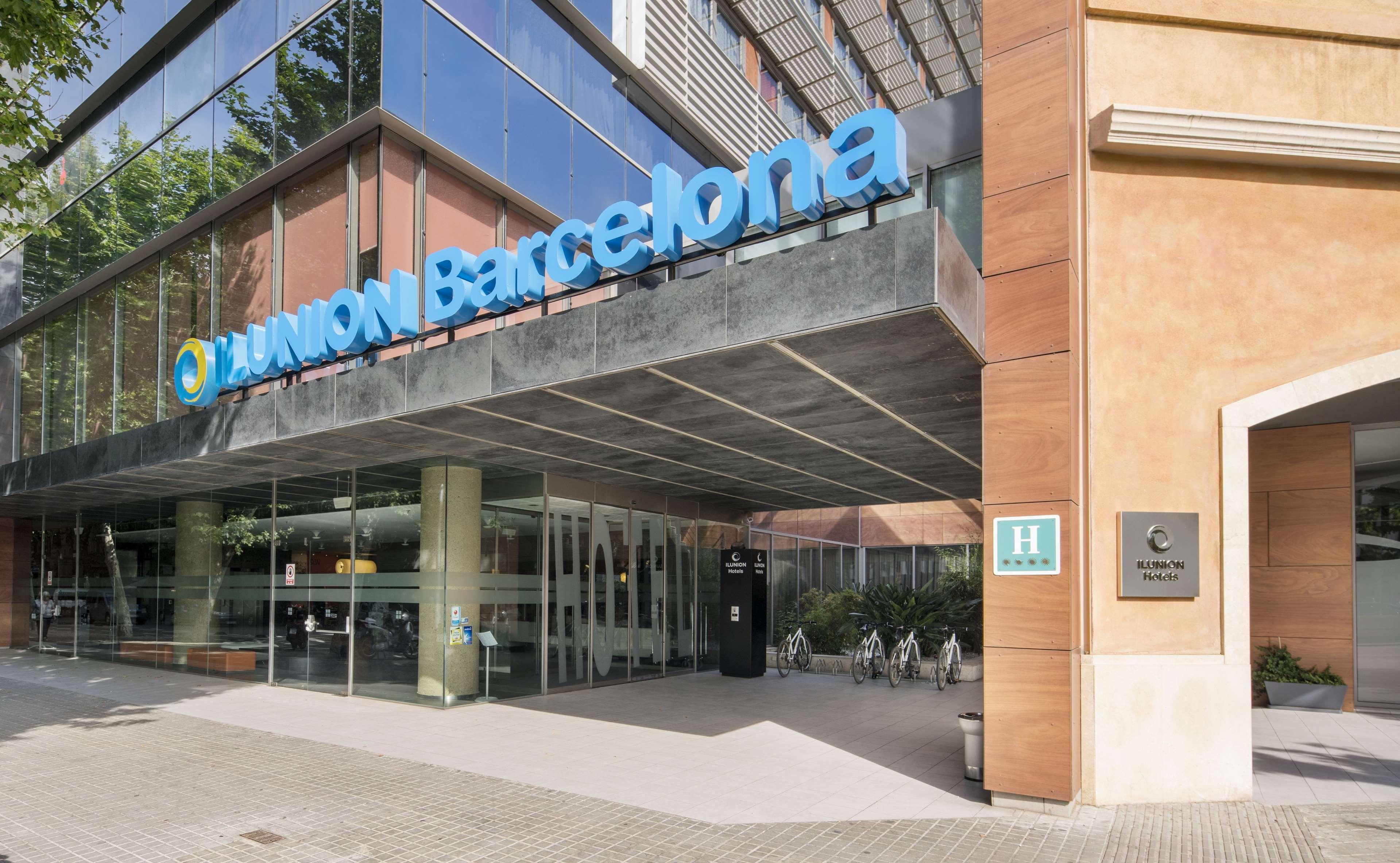 Ilunion Barcelona Hotel Exterior photo