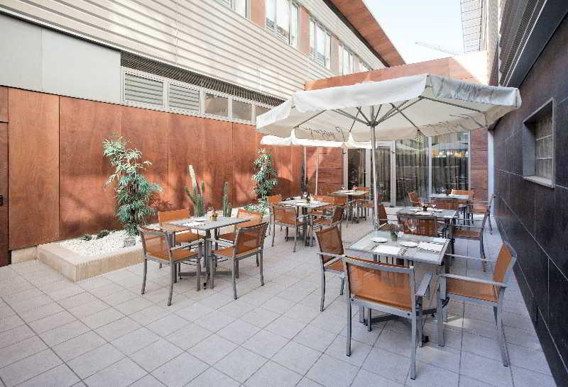 Ilunion Barcelona Hotel Exterior photo