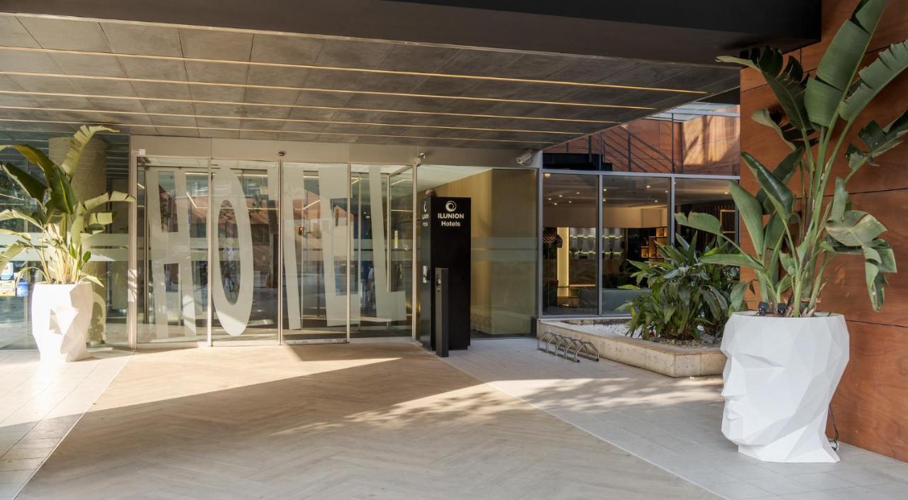 Ilunion Barcelona Hotel Exterior photo